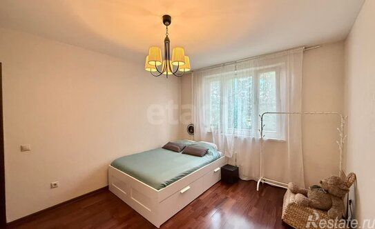 Продажа 3-комн квартиры на вторичном рынке Цимлянская улица,  д. 24