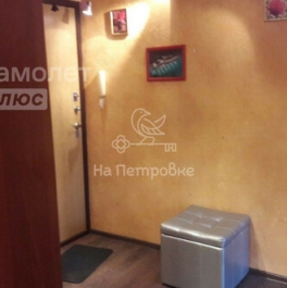 Продажа 2-комн квартиры на вторичном рынке Халтуринская улица,  д. 13