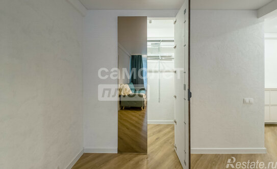 Продажа 2-комн квартиры на вторичном рынке улица Бабушкина,  д. 7