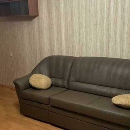 Аренда 2-комн квартиры на вторичном рынке улица Лихоборские Бугры,  д. 3