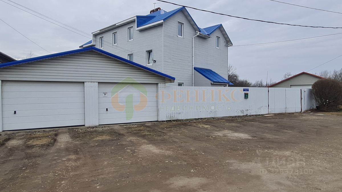 Продажа 2-комн квартиры на вторичном рынке Красное Село, Социалистическая улица, 2к4