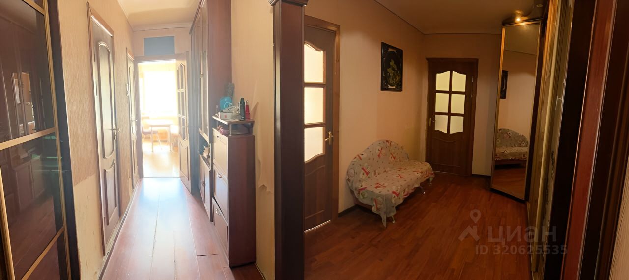 Продажа 2-комн квартиры на вторичном рынке Богатырский проспект, 57к1