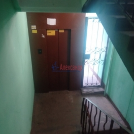 Продажа 1-комн квартиры на вторичном рынке Колпино г., Пролетарская ул. ,  д. 62