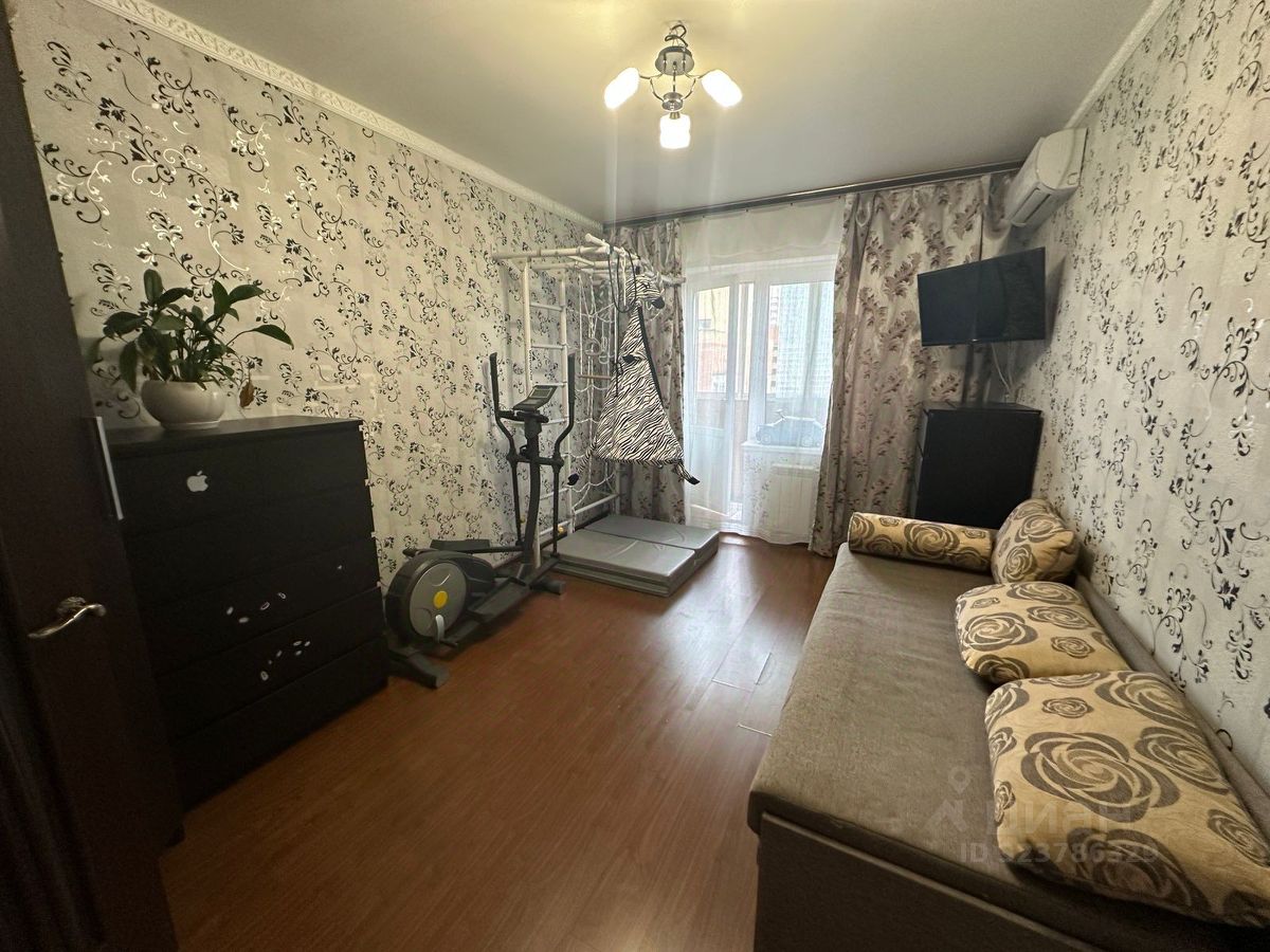 Продажа 1-комн квартиры на вторичном рынке Лесной Городок пгт, улица Грибовская, 4