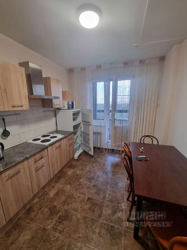 Продажа 1-комн квартиры на вторичном рынке Сходня мкр, улица Ленина, 45к2