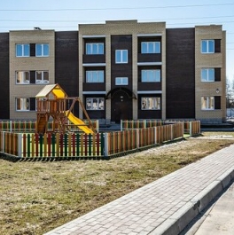 Продажа 2-комн квартиры на вторичном рынке Супонево, Берёзовая улица,  д. 18 к1
