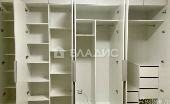 Продажа 1-комн квартиры на вторичном рынке Красногорск, Просторная улица,  д. 7