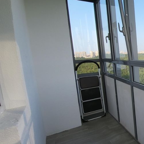 2-комн квартира набережная Реки Каменки, 25