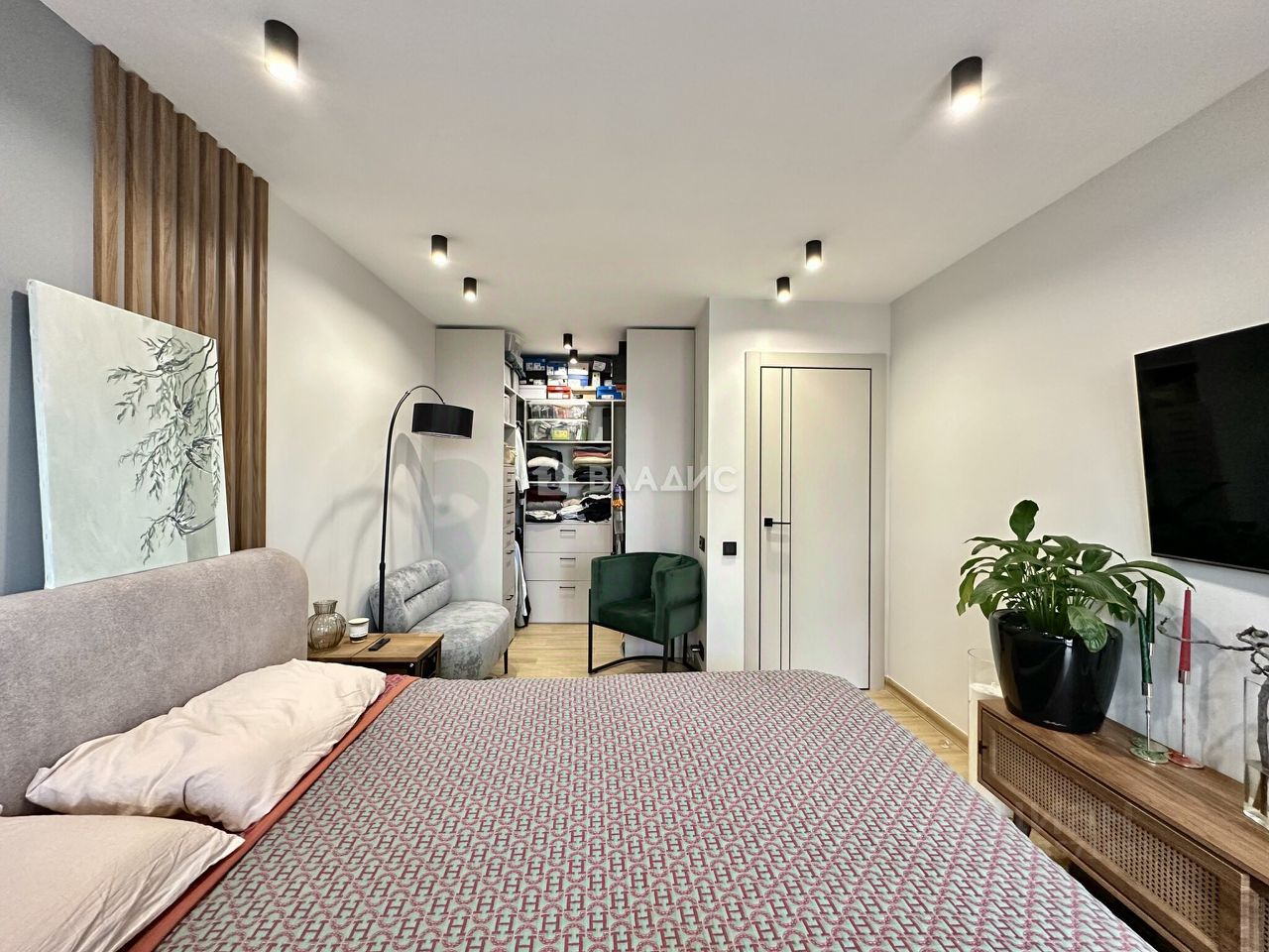 Продажа 1-комн квартиры на вторичном рынке Полоцкая улица, 16