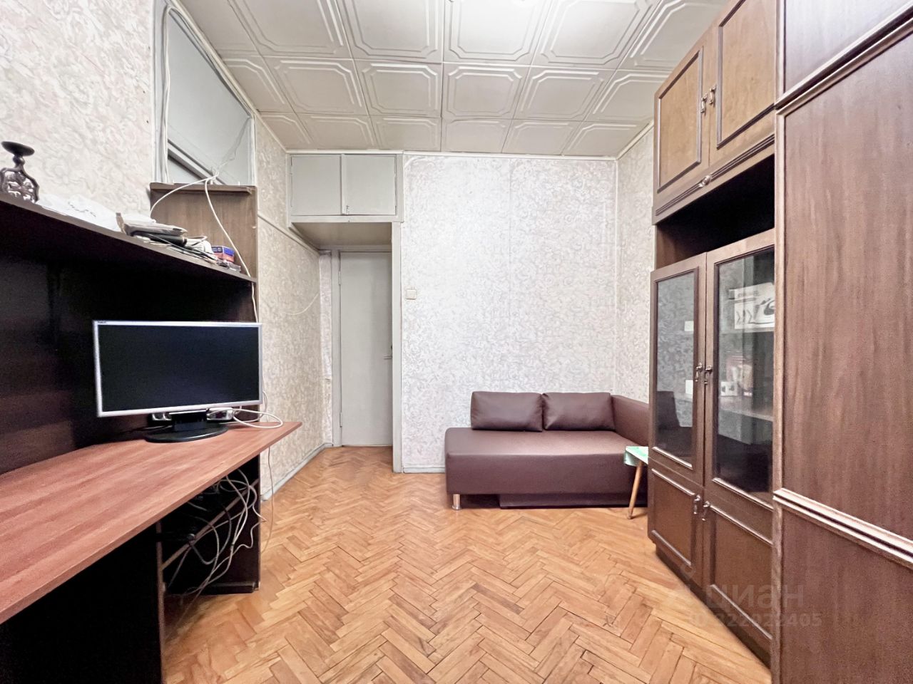 Продажа 2-комн квартиры на вторичном рынке проезд Черского, 1