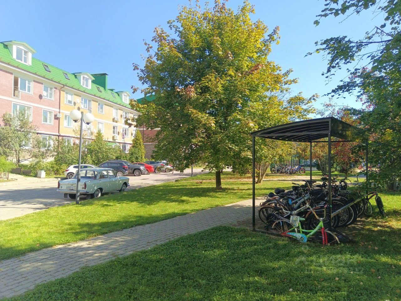 Продажа 1-комн квартиры на вторичном рынке Мечта кп, с. Озерецкое, бульвар Мечта, 10