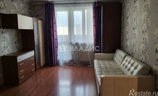 Продажа 1-комн квартиры на вторичном рынке Верхние Поля ул