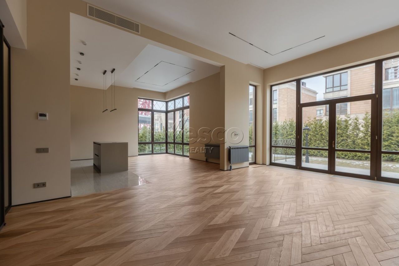 Продажа 3-комн квартиры на вторичном рынке Таманская улица, 3с21