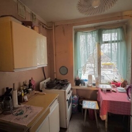 Продажа 2-комн квартиры на вторичном рынке ул Кавалергардская,  д. 19