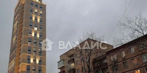 4-комн квартира улица Расковой,  д. 10