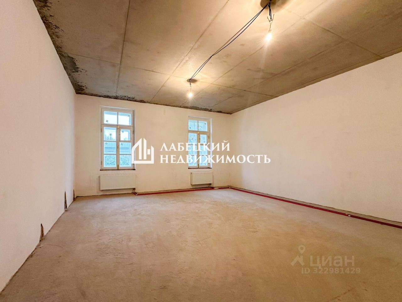 Продажа 3-комн квартиры на вторичном рынке Петергоф, Конно-Гренадерская улица, 13
