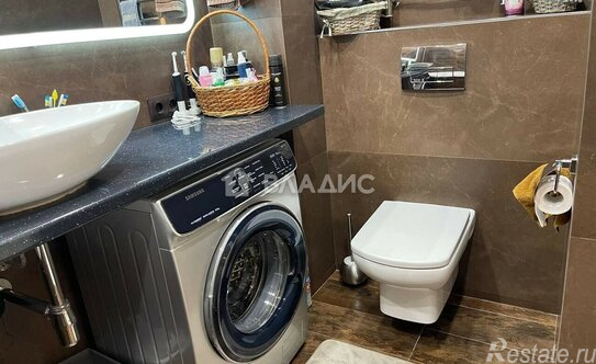 Продажа 3-комн квартиры на вторичном рынке Люберцы г, Зенино ЖК Самолёт мкр,  д. 9