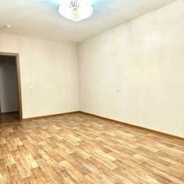 Продажа 3-комн квартиры на вторичном рынке Муринская дор,  д. 80 к1