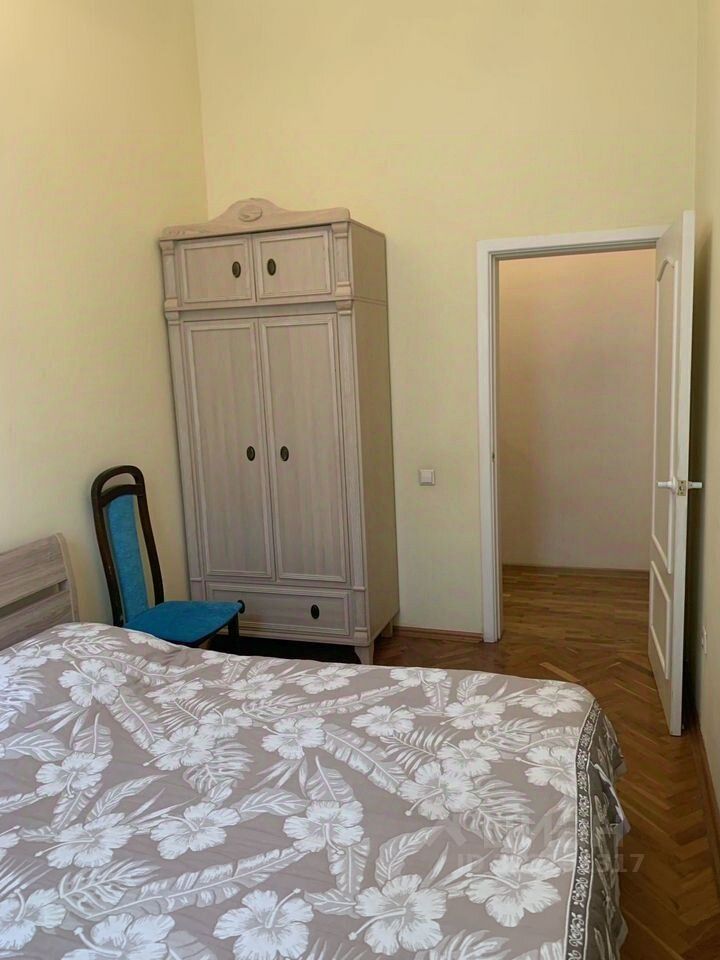 Продажа 2-комн квартиры на вторичном рынке Миллионная улица, 4/1