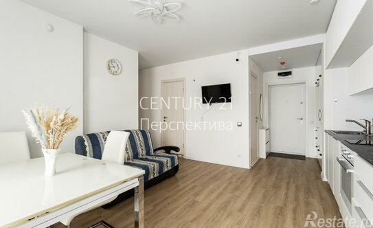 Продажа 2-комн квартиры на вторичном рынке Новохохловская улица,  д. 15 к3