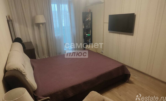 Продажа 2-комн квартиры на вторичном рынке Выборг, улица Гагарина,  д. 45