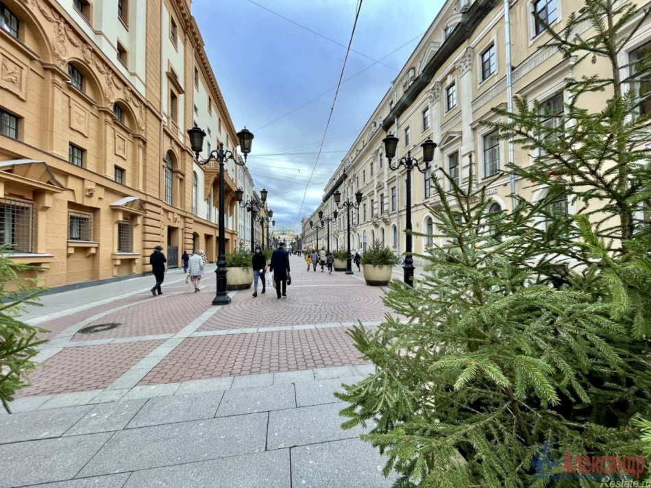 Продажа 3-комн квартиры на вторичном рынке Малая Садовая ул. ,  д. 3/54