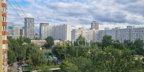 3-комн квартира улица Милашенкова,  д. 12А