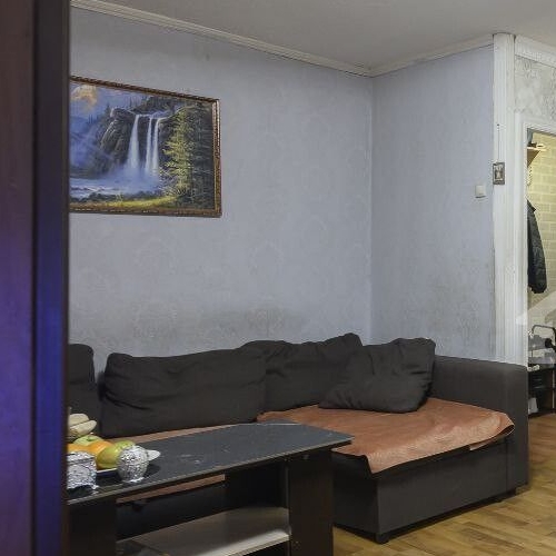 2-комн квартира пос. Лесные Поляны, улица Ленина, 7