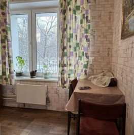 Продажа 2-комн квартиры на вторичном рынке ул Бирюлёвская,  д. 16