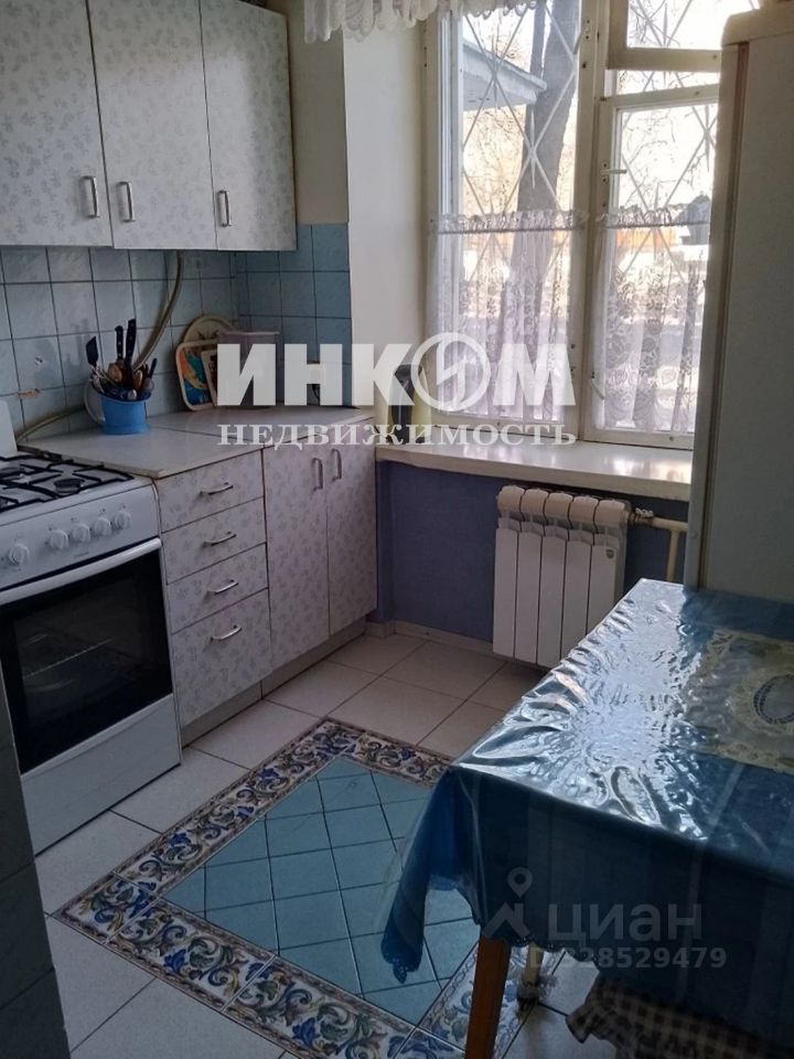 Продажа 3-комн квартиры на вторичном рынке Байкальская улица, 40/17
