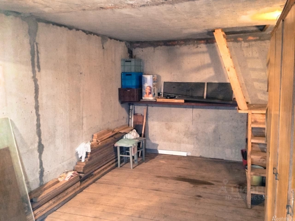 Продажа гаража улица Василия Ботылёва,  д. 52