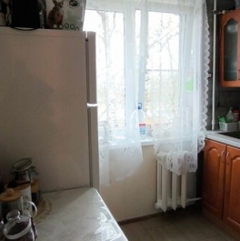 Продажа 2-комн квартиры на вторичном рынке Въезд, улица Чехова,  д. 18
