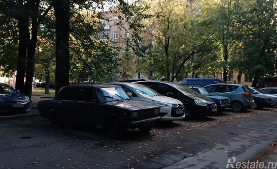 Продажа 2-комн квартиры на вторичном рынке Кожуховская 6-я ул,  д. 27