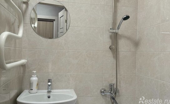 Продажа 1-комн квартиры на вторичном рынке Искровский пр-кт,  д. 28