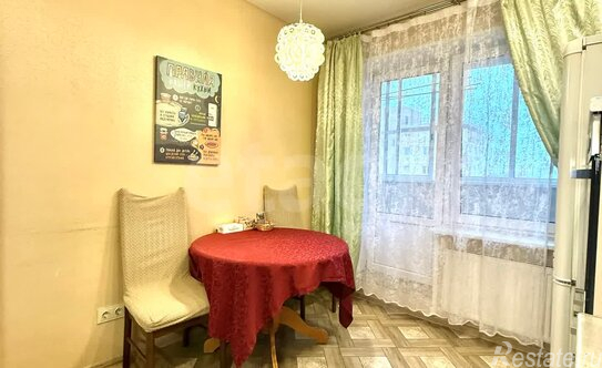 Продажа 1-комн квартиры на вторичном рынке Дмитров, ул Сиреневая,  д. 3