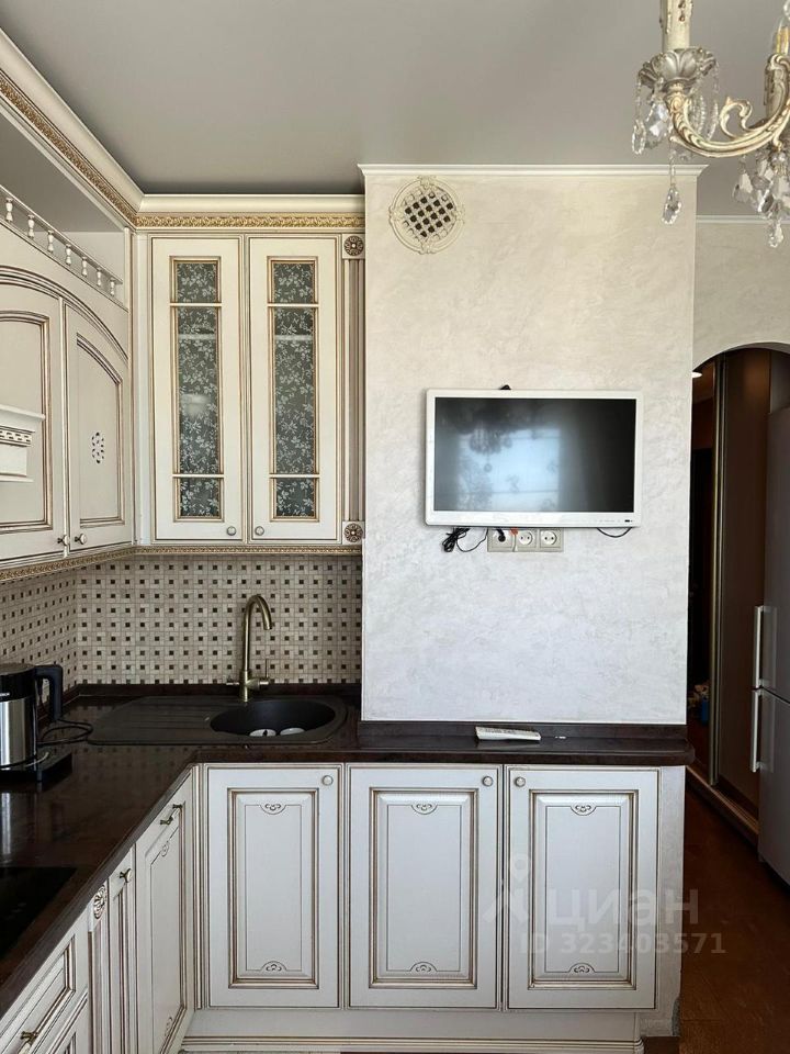 Продажа 3-комн квартиры на вторичном рынке Дубнинская улица, 30Б