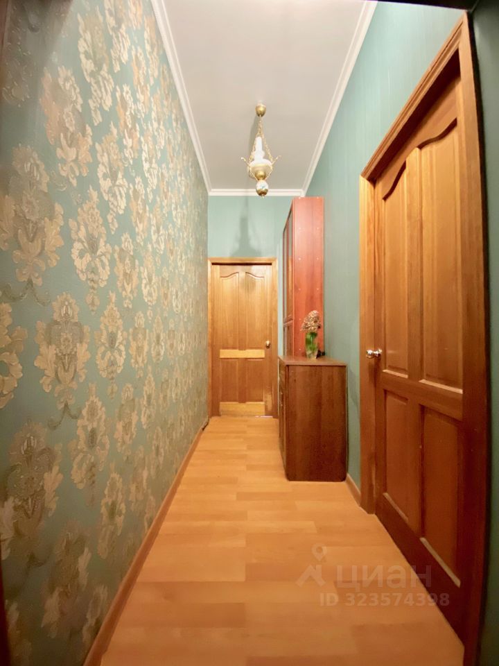 Продажа 3-комн квартиры на вторичном рынке Певческий переулок, 1/2С1