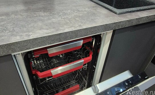 Продажа 2-комн квартиры на вторичном рынке Радиальная 6-я ул,  д. 7/1 к2