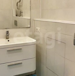 Продажа 1-комн квартиры на вторичном рынке улица Розенштейна,  д. 18