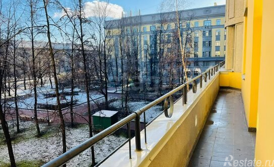 Продажа 1-комн квартиры на вторичном рынке Космонавтов пр-кт,  д. 106