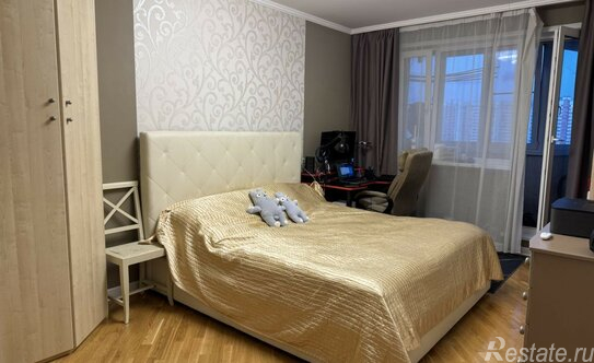 Продажа 3-комн квартиры на вторичном рынке Реутов, ул Молодежная,  д. 2