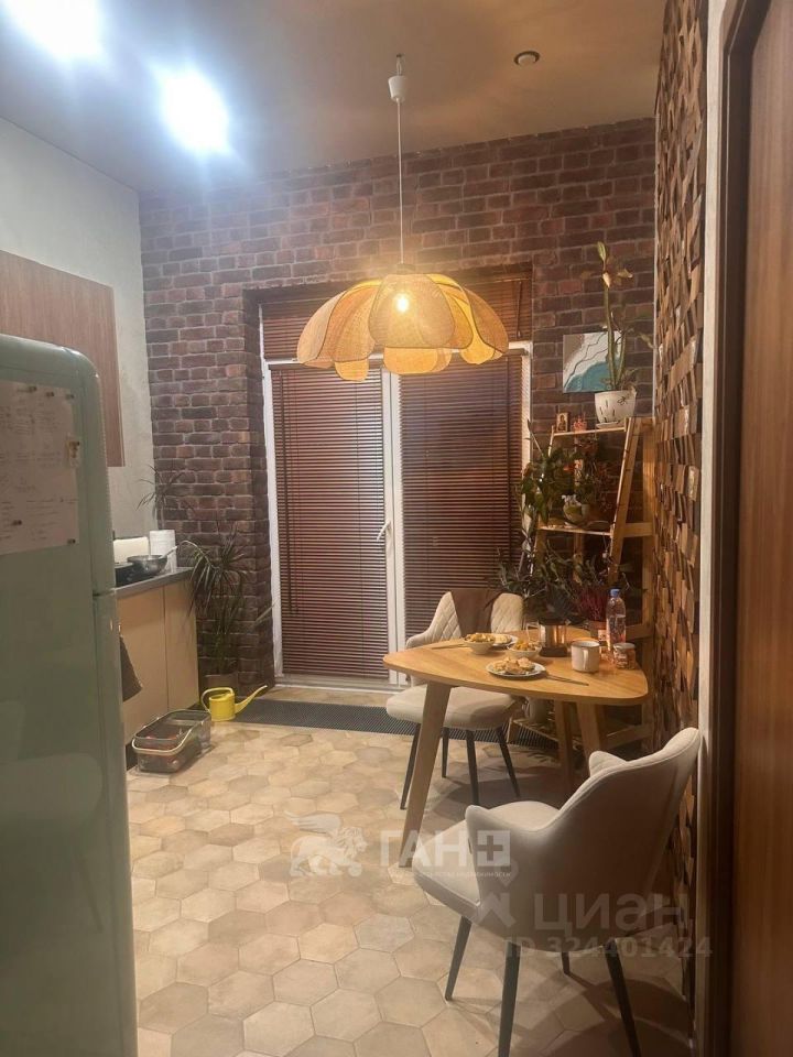 Продажа 1-комн квартиры на вторичном рынке Черниговская улица, 11к1