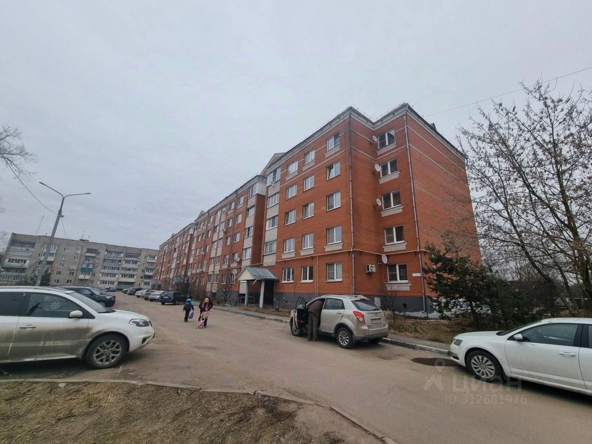Продажа 2-комн квартиры на вторичном рынке пос. Подольской машинно-испытательной станции,  д. 11