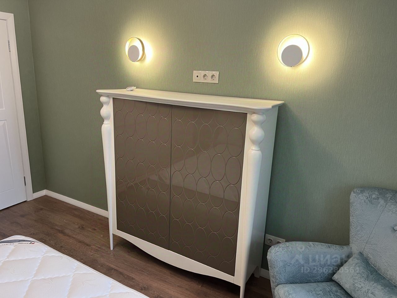 Аренда 3-комн квартиры на вторичном рынке улица Мельникова, 3к1