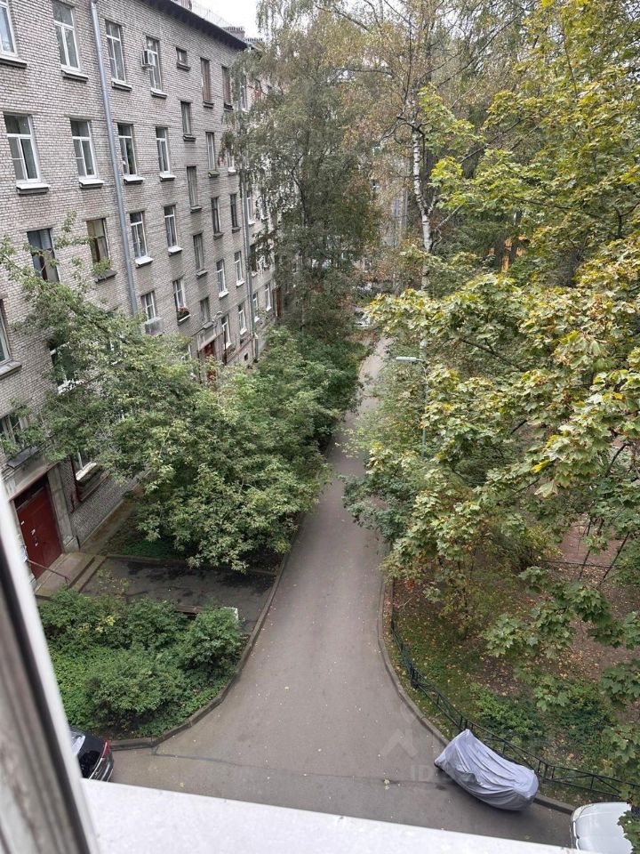 Продажа 3-комн квартиры на вторичном рынке проспект Энгельса, 70/1