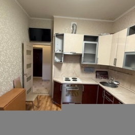 Продажа 1-комн квартиры на вторичном рынке Уральская улица,  д. 23