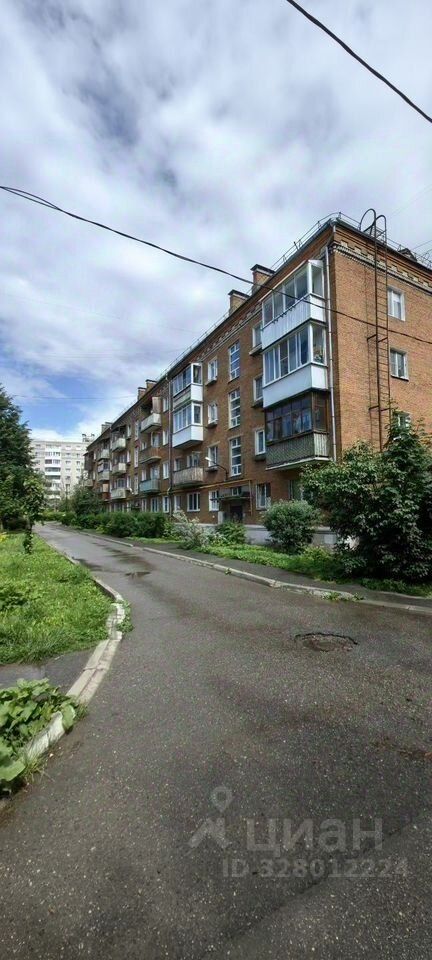 Продажа 2-комн квартиры на вторичном рынке Клин, улица Мечникова, 18