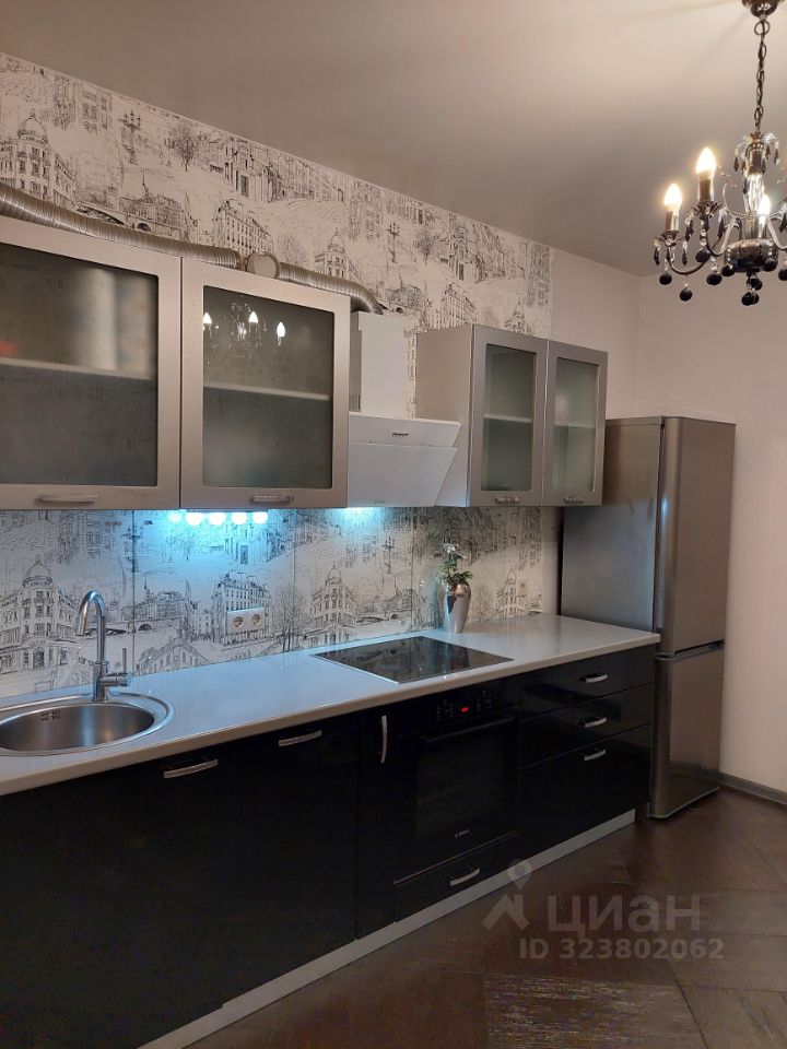 Аренда 1-комн квартиры на вторичном рынке Комендантский проспект, 51к1