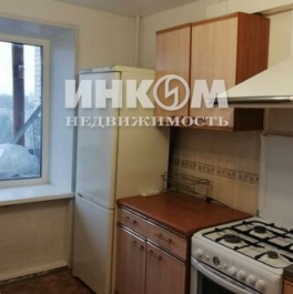 Продажа 2-комн квартиры на вторичном рынке Купавна, улица Адмирала Нахимова,  д. 11