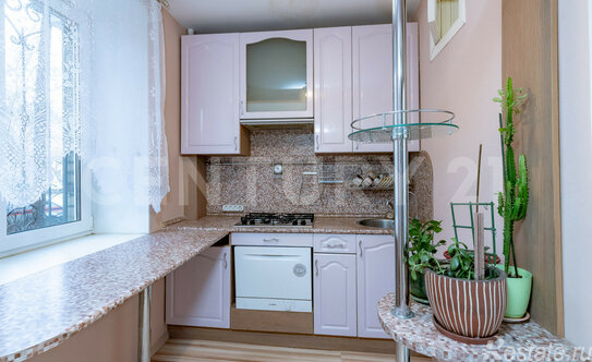 Продажа 4-комн квартиры на вторичном рынке Выборгское шоссе,  д. 17,  к. 1